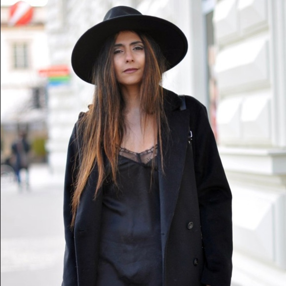 Black Hat with Braided Band